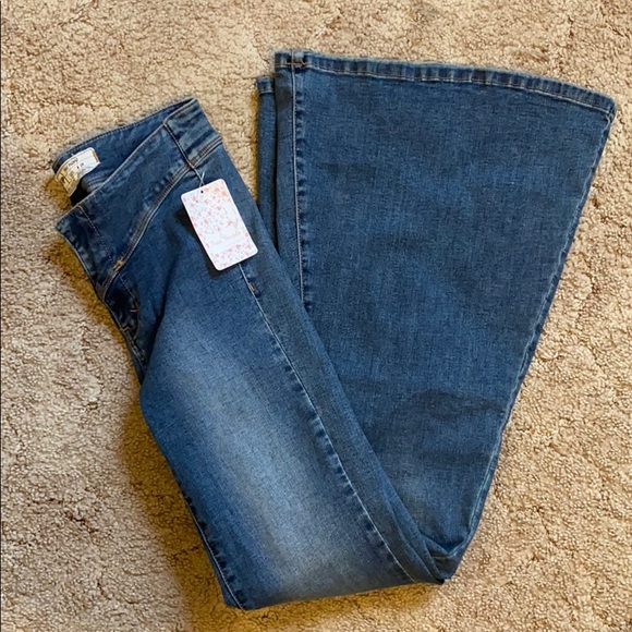 Free People Denim - Free people flare jeans
